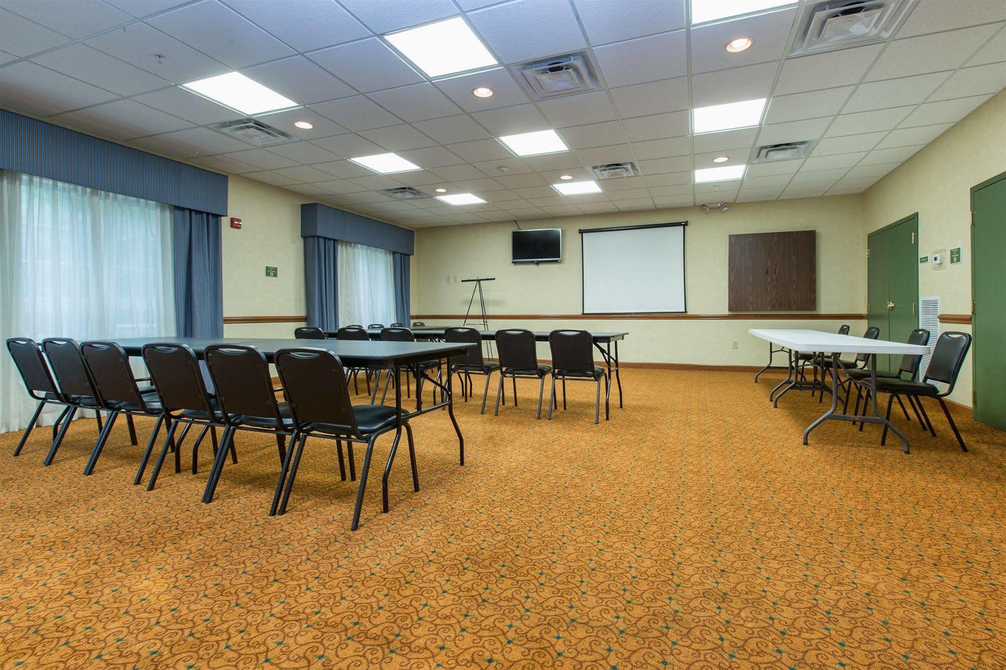 Country Inn & Suites By Radisson, Goodlettsville, Tn ภายนอก รูปภาพ