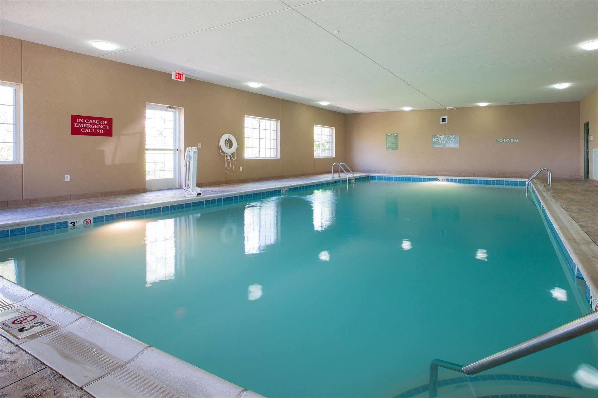 Country Inn & Suites By Radisson, Goodlettsville, Tn ภายนอก รูปภาพ